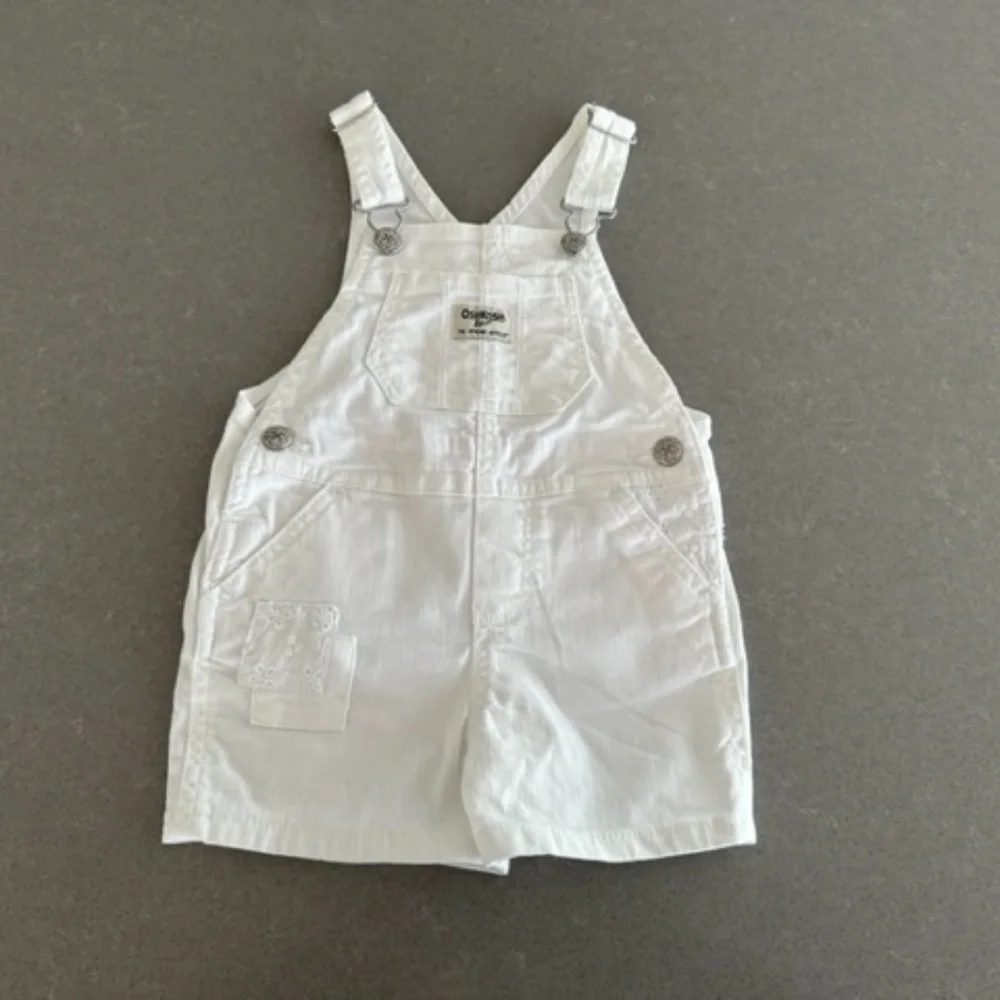 Oshkosh B'gosh Toddler 2T White Overall Shorts w/ Gap Navy Tank -Worn 2x